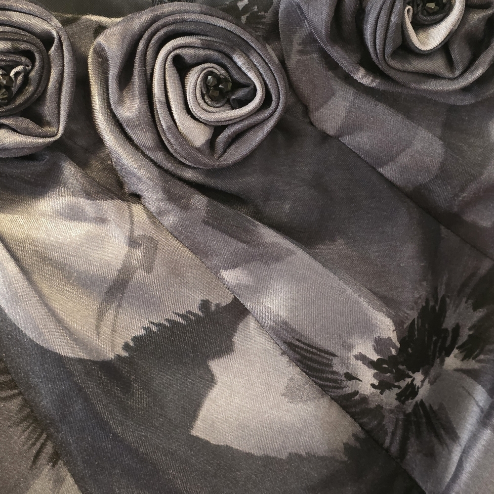 Adrianna Papell Black & Gray Floral Rosette Sheath Midi Dress - Picture 6 of 6
